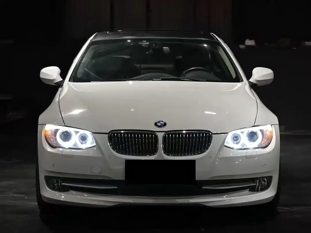 BMW 3 Series (Import) 2011 335i Coupe фото 2
