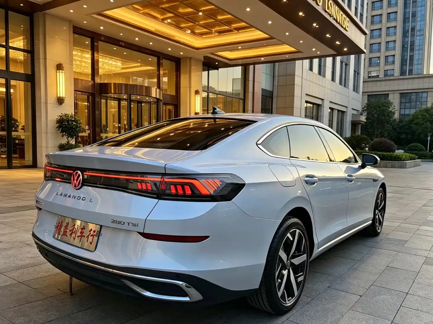 Volkswagen Lamando 2022 Lamando L 280TSI DSG Cool Edition фото 4