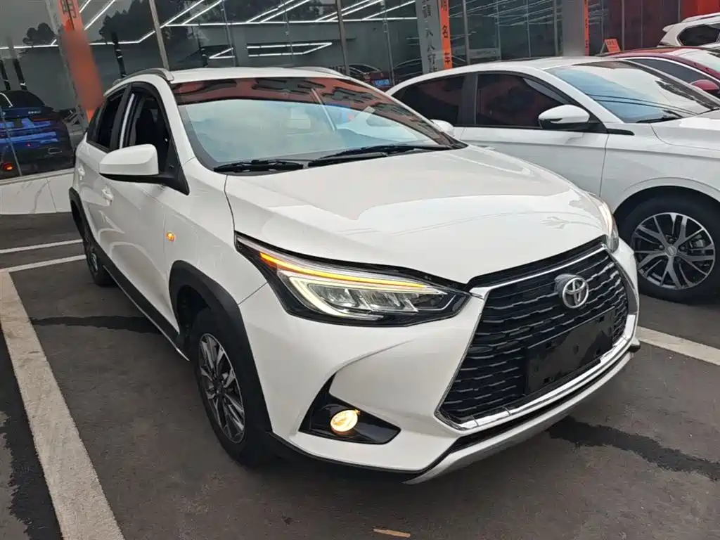 Toyota YARiS L Zhi Xuan 2022 Zhi Xuan X 1.5L CVT Luxury PLUS Edition фото 4