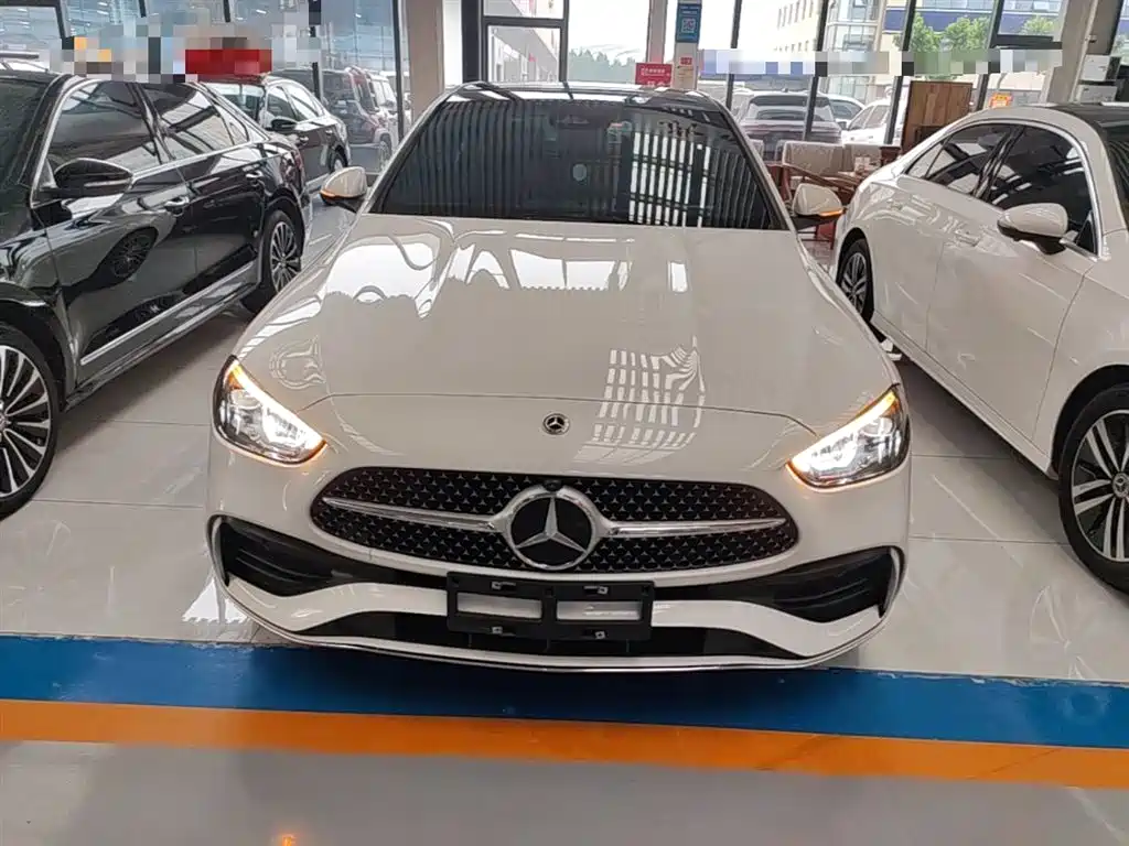 Mercedes-Benz C-Class 2025 C 260 L Sport Edition фото 3