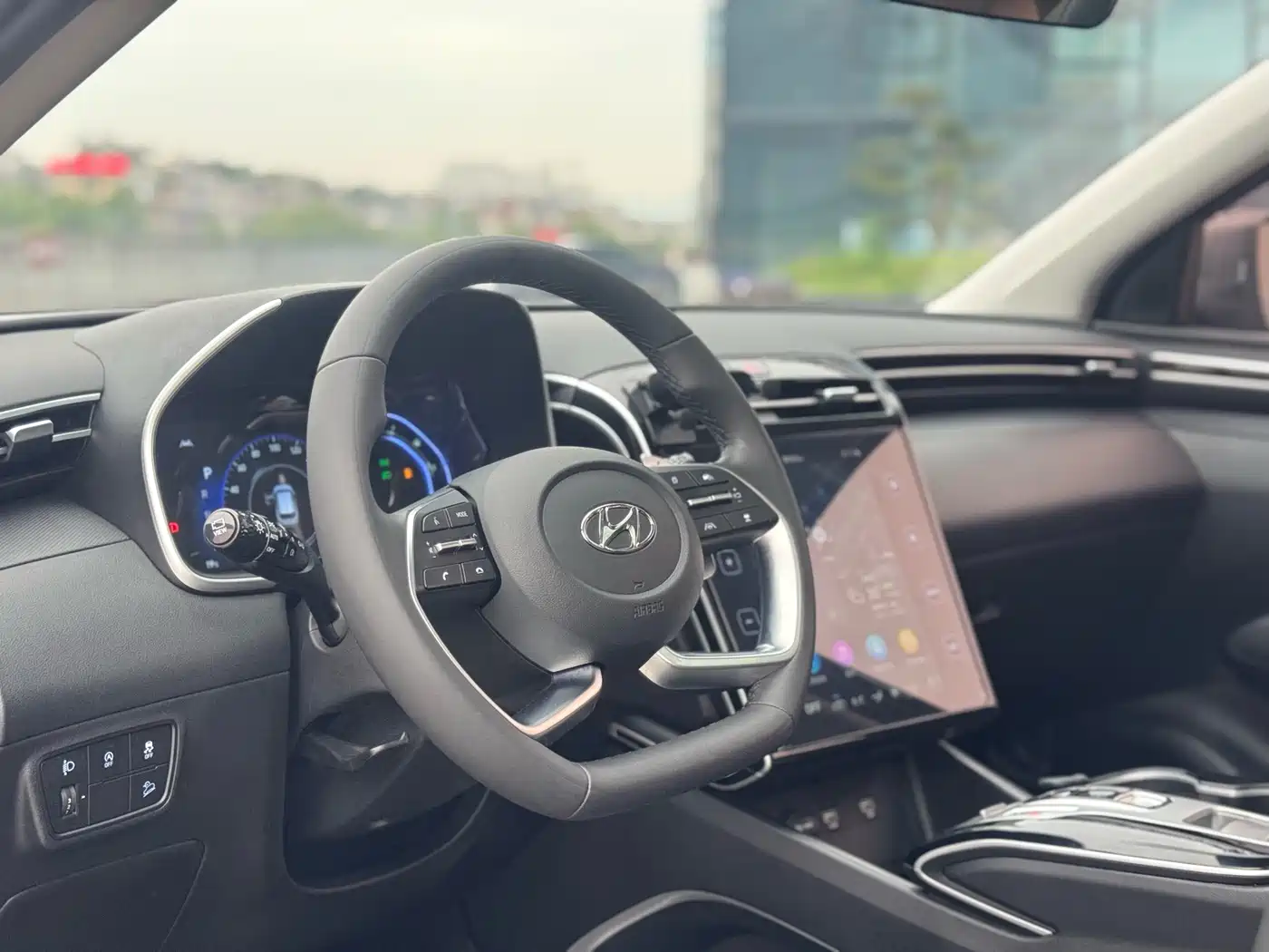 Hyundai Tucson 2023 Tucson L 1.5T Automatic 2WD DLX Luxury Edition фото 10