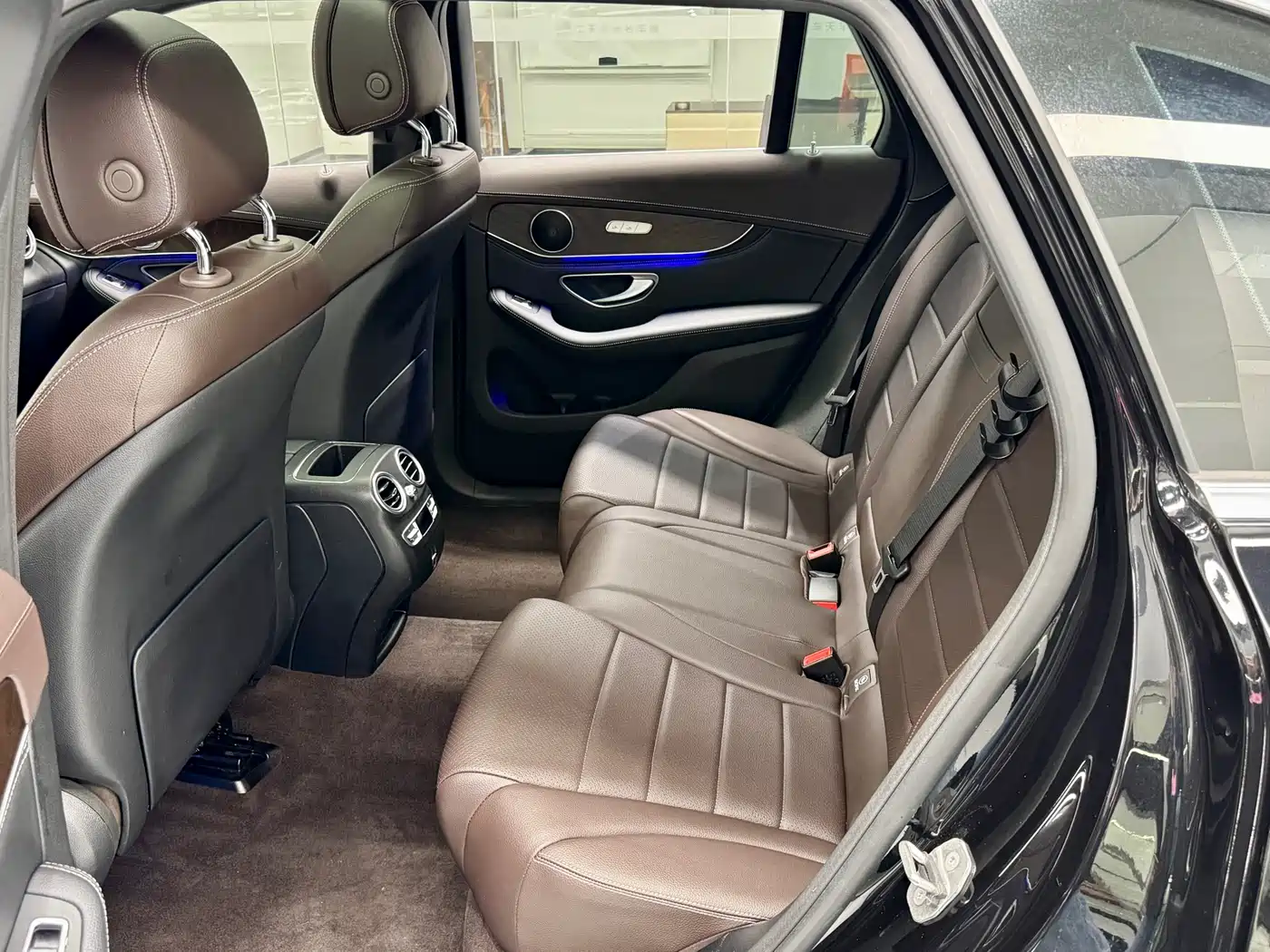 Mercedes-Benz GLC 2020 Facelift GLC 300 L 4MATIC Dynamic фото 16