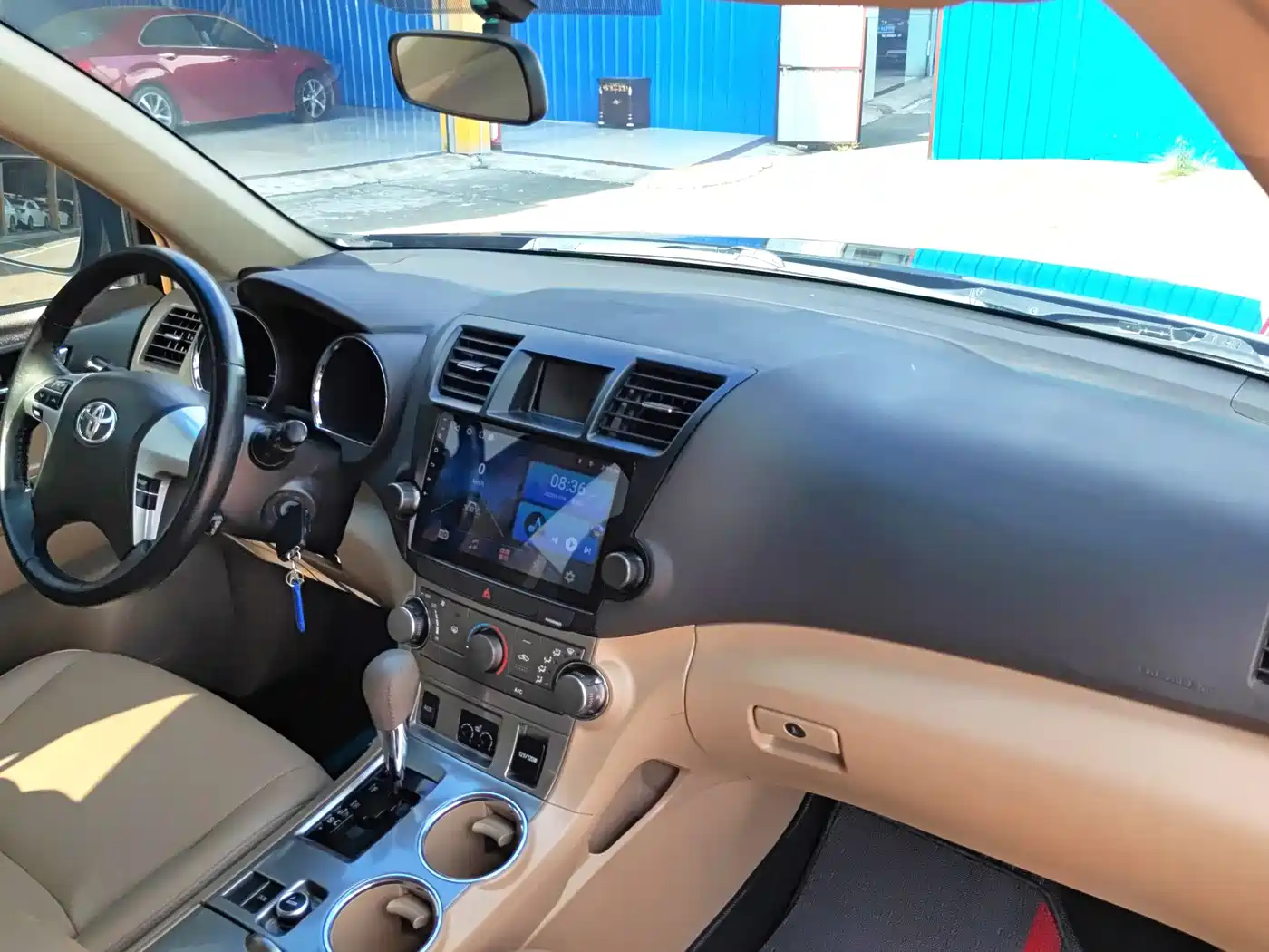 Toyota Highlander 2012 2.7L 2WD 5-seater Sport Edition фото 32