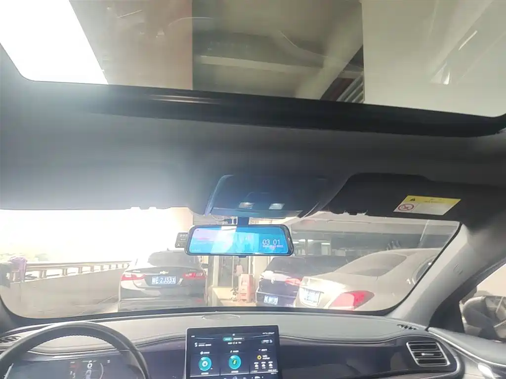 BYD Qin PLUS 2021 DM-i 55KM Flagship фото 18