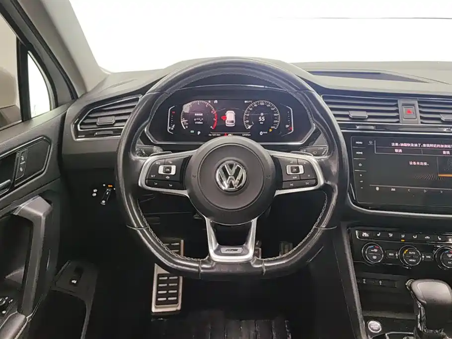 Volkswagen Tiguan L 2020 330TSI Auto 2WD R-Line Flagship China VI фото 15
