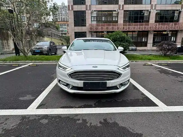  Ford Mondeo 2017 Facelift EcoBoost 180 Luxury Edition