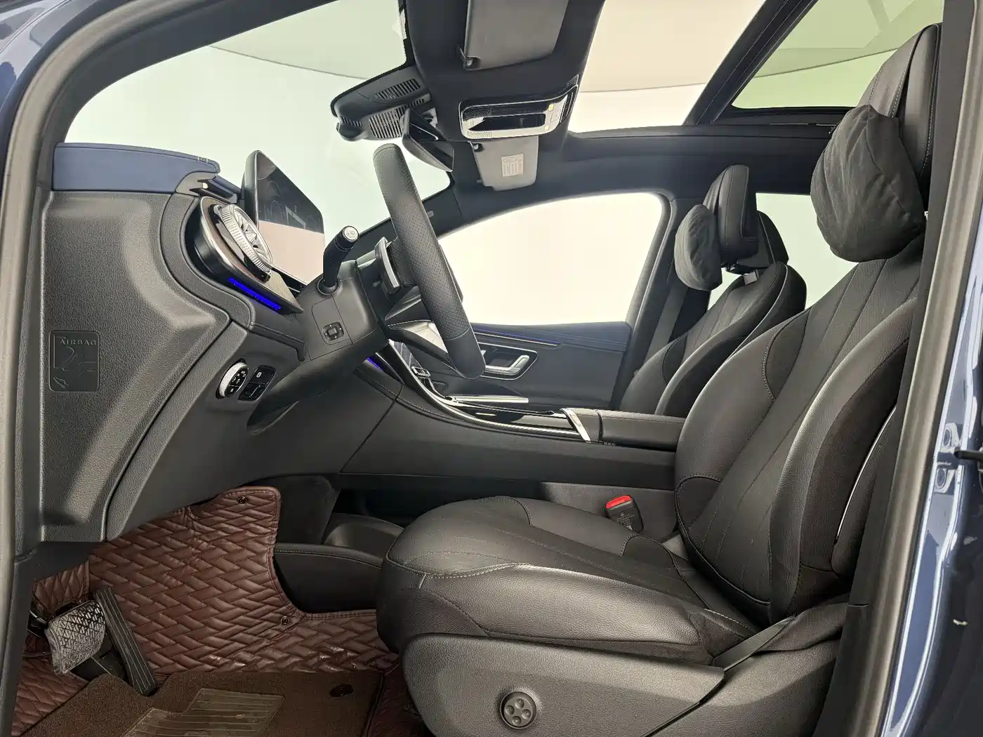 MERCEDES-BENZ EQE SUV