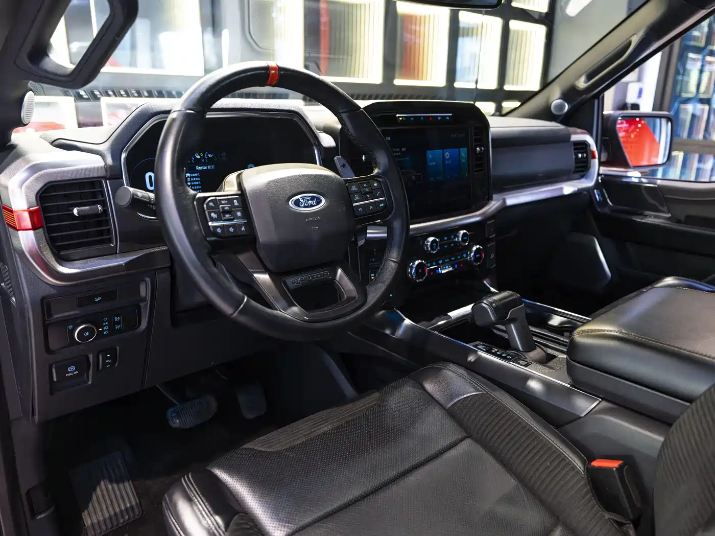 FORD F-150 RAPTOR