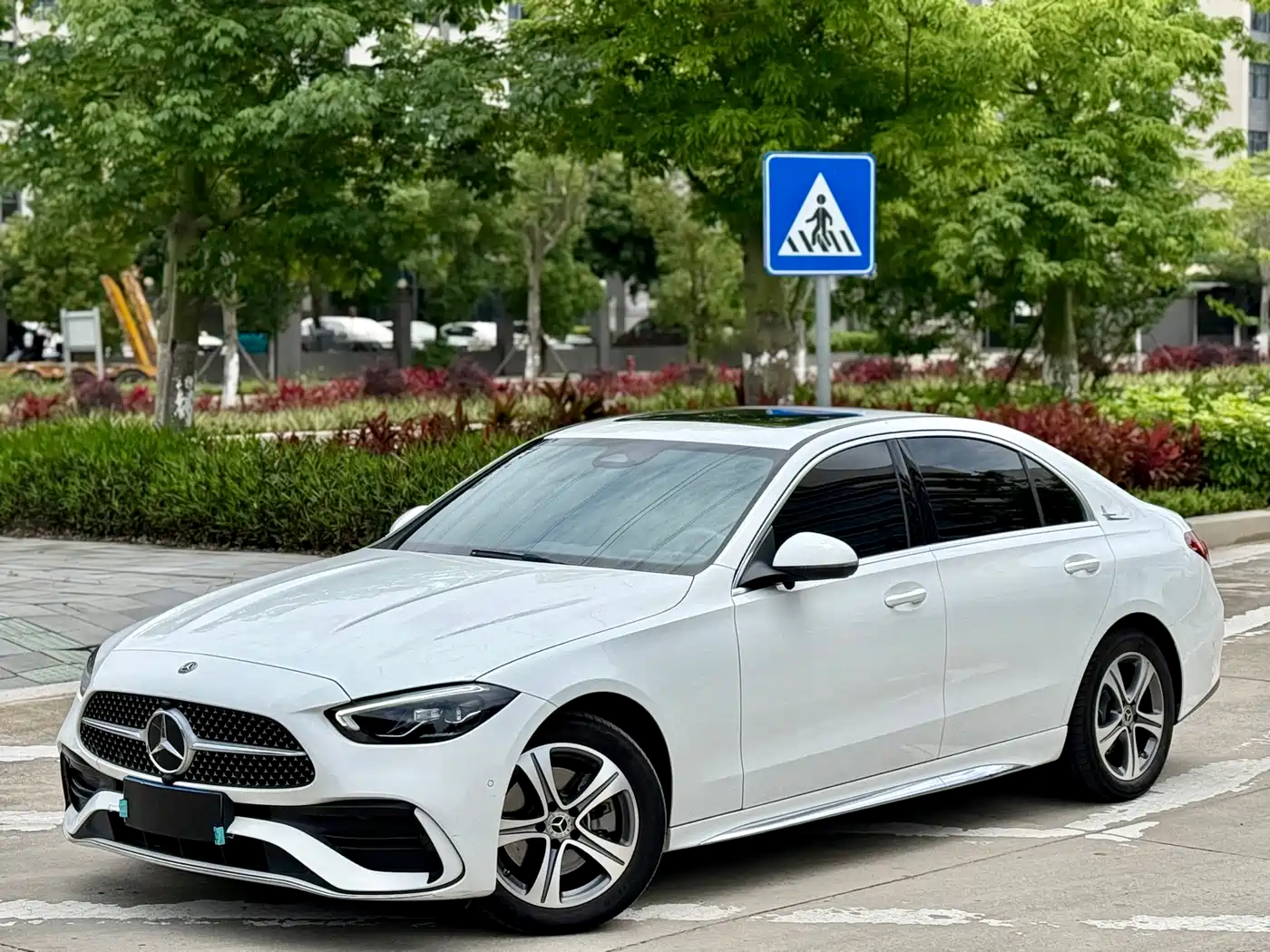 Mercedes-Benz C-Class 2022 C 200 L Sport Version фото 2