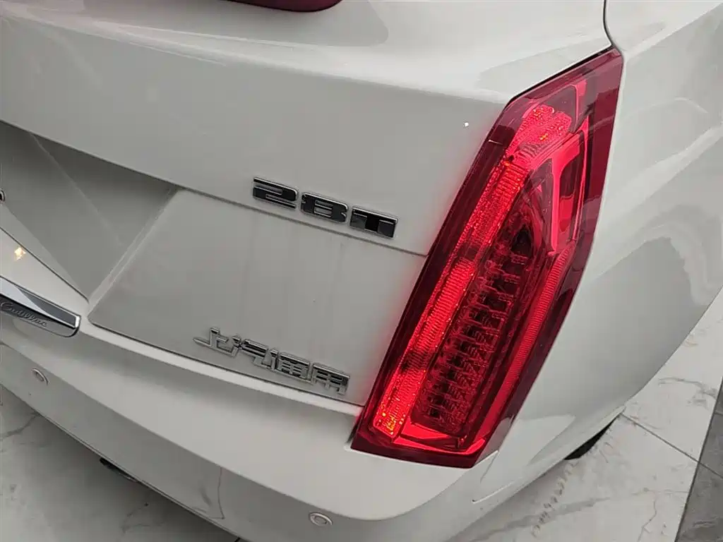 Cadillac ATS-L 2017 28T Technology фото 8