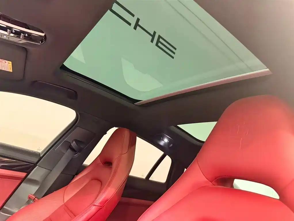 Porsche Panamera New Energy 2018 Panamera 4 E-Hybrid 2.9T фото 19