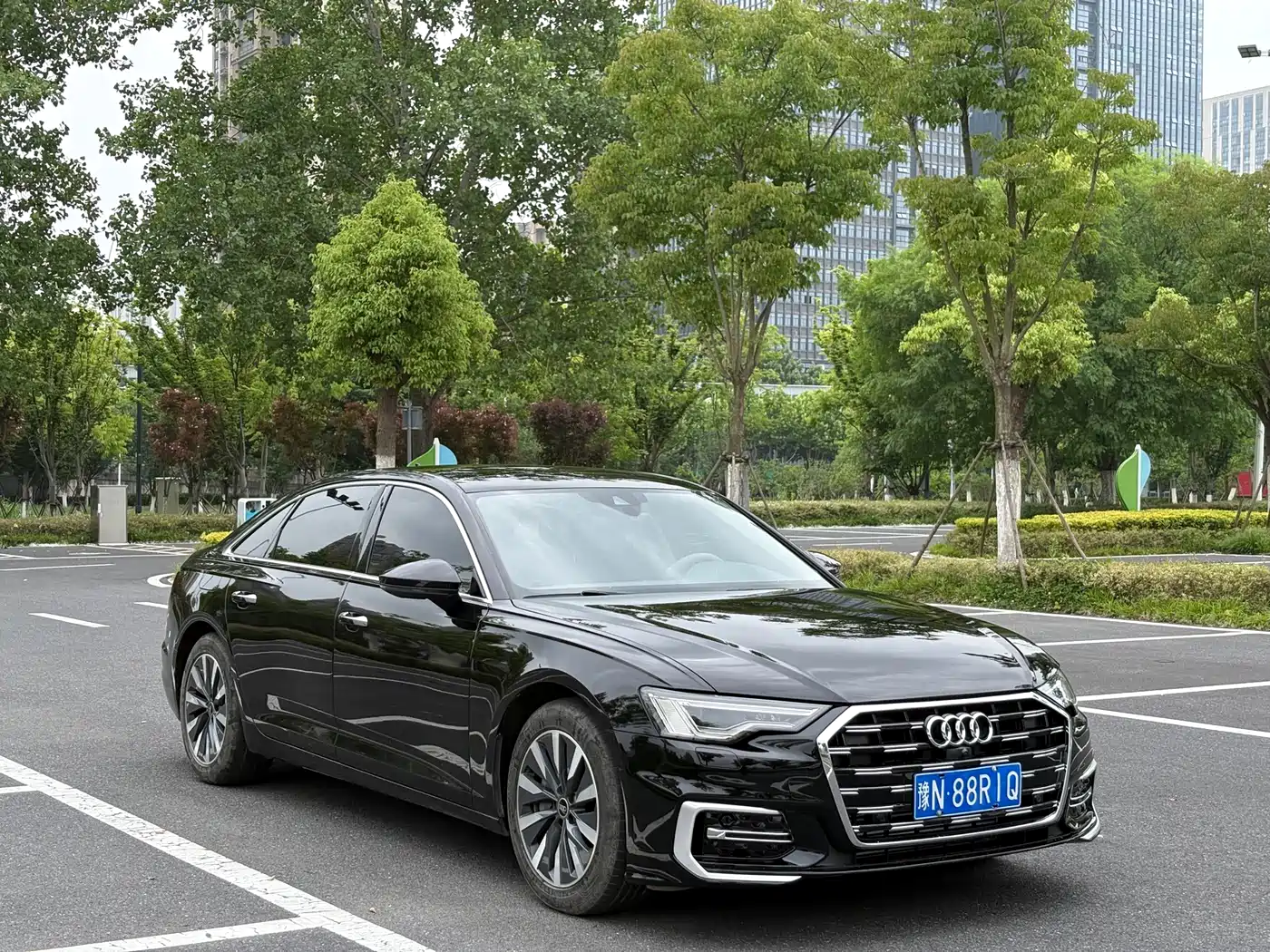 Audi A6L 2023 Facelift 45 TFSI Premium Dynamic фото 3