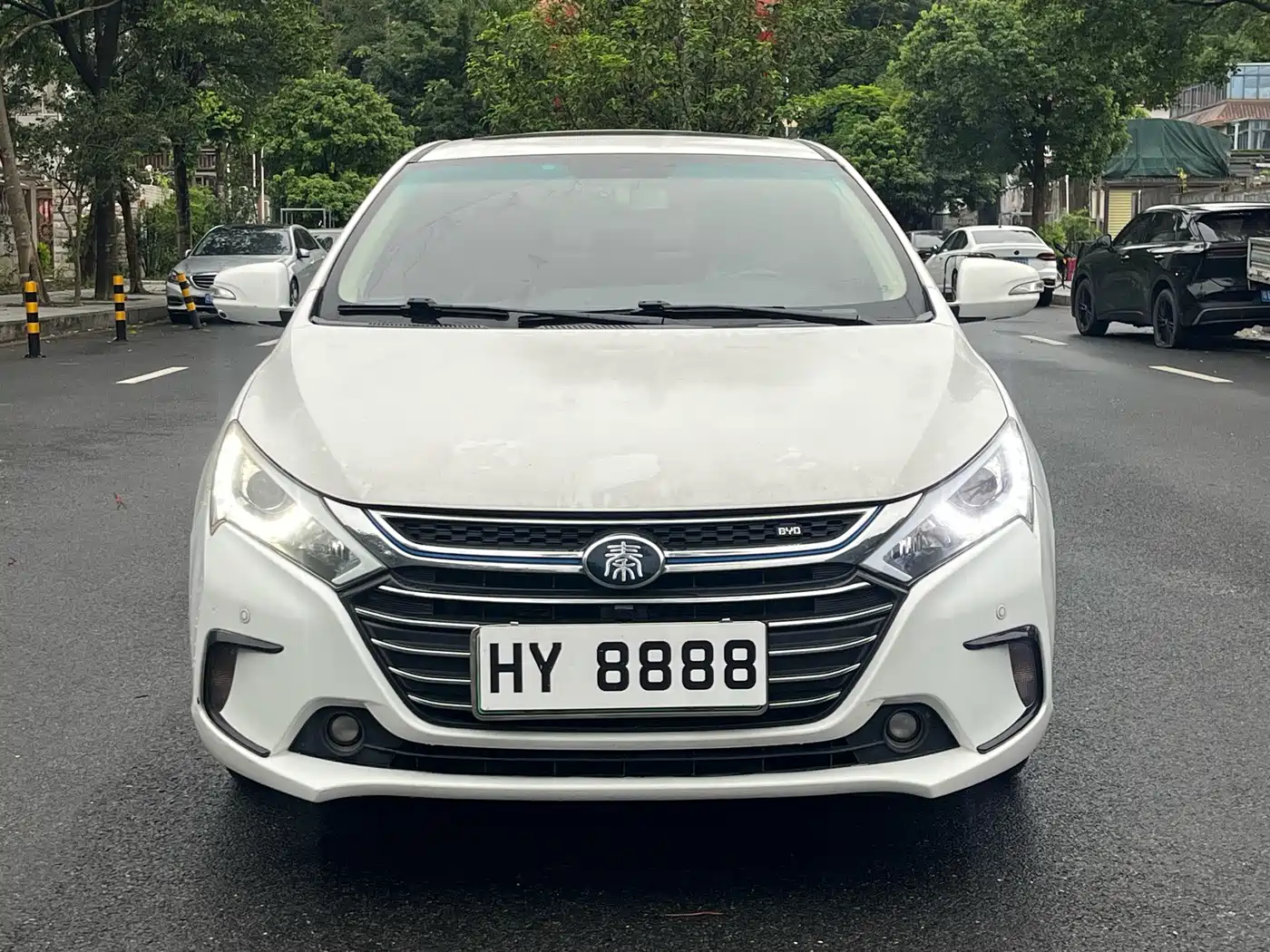 BYD Qin New Energy 2017 2017 1.5T Premium Model