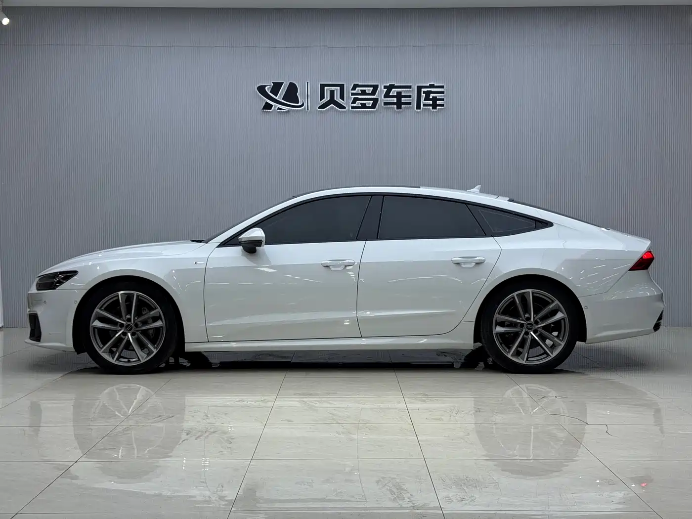 Audi A7 2024 45 TFSI Premium Selection фото 3