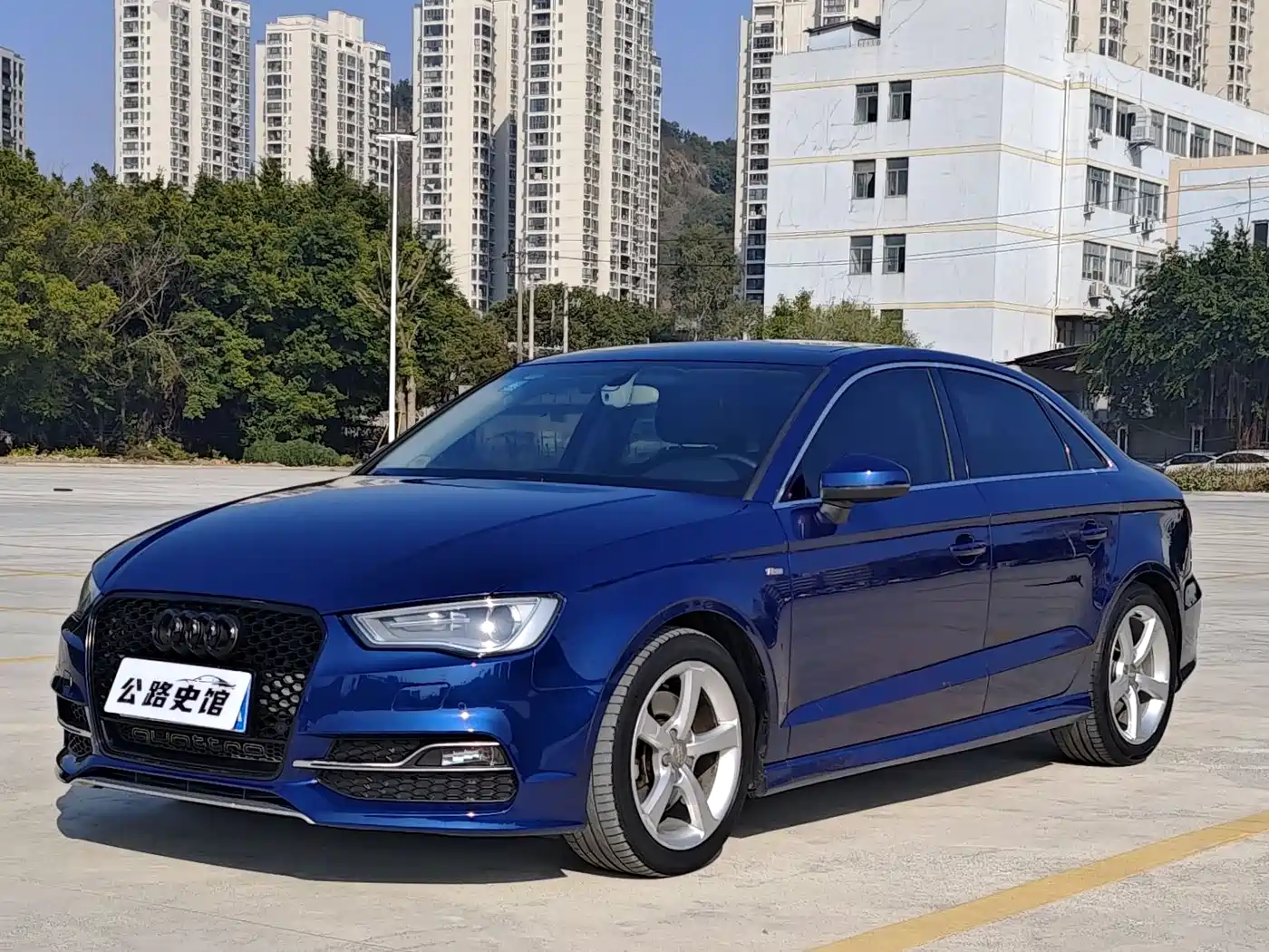 Audi A3 (Import) 2015 Limousine 45 TFSI S line Luxury