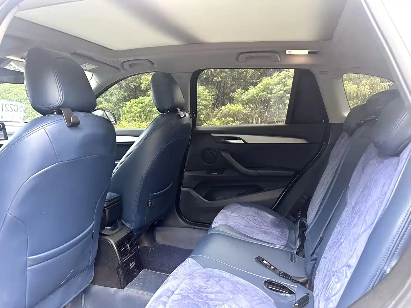 BMW X1 2019 sDrive20Li Leading Model фото 7
