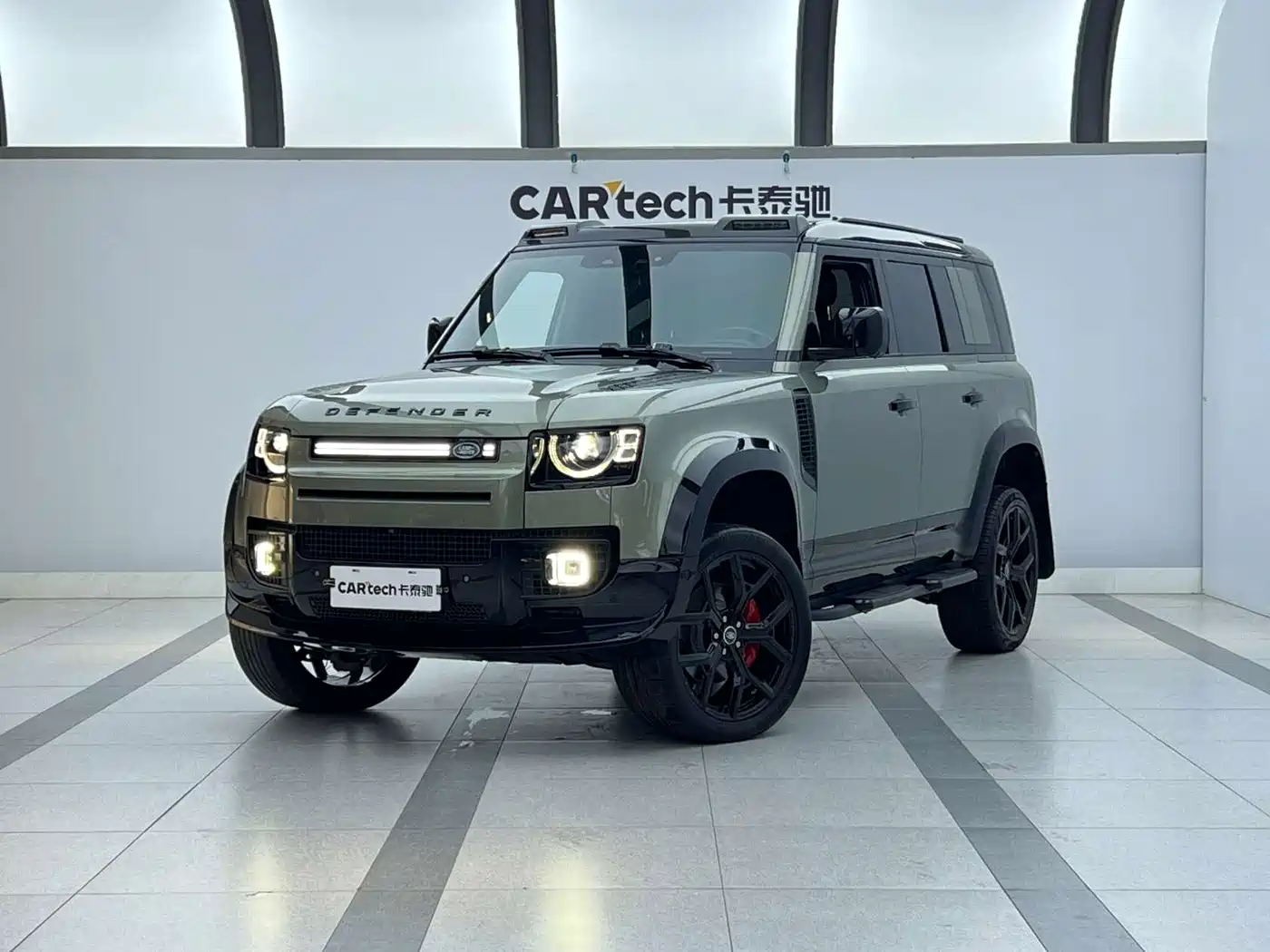 Land Rover Defender 2025 2025 110 3.0T P400 -Dynamic HSE