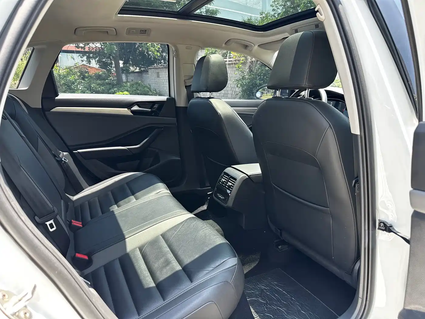 Volkswagen Sagitar 2021 280TSI DSG Comfort Smart Connect Edition фото 9