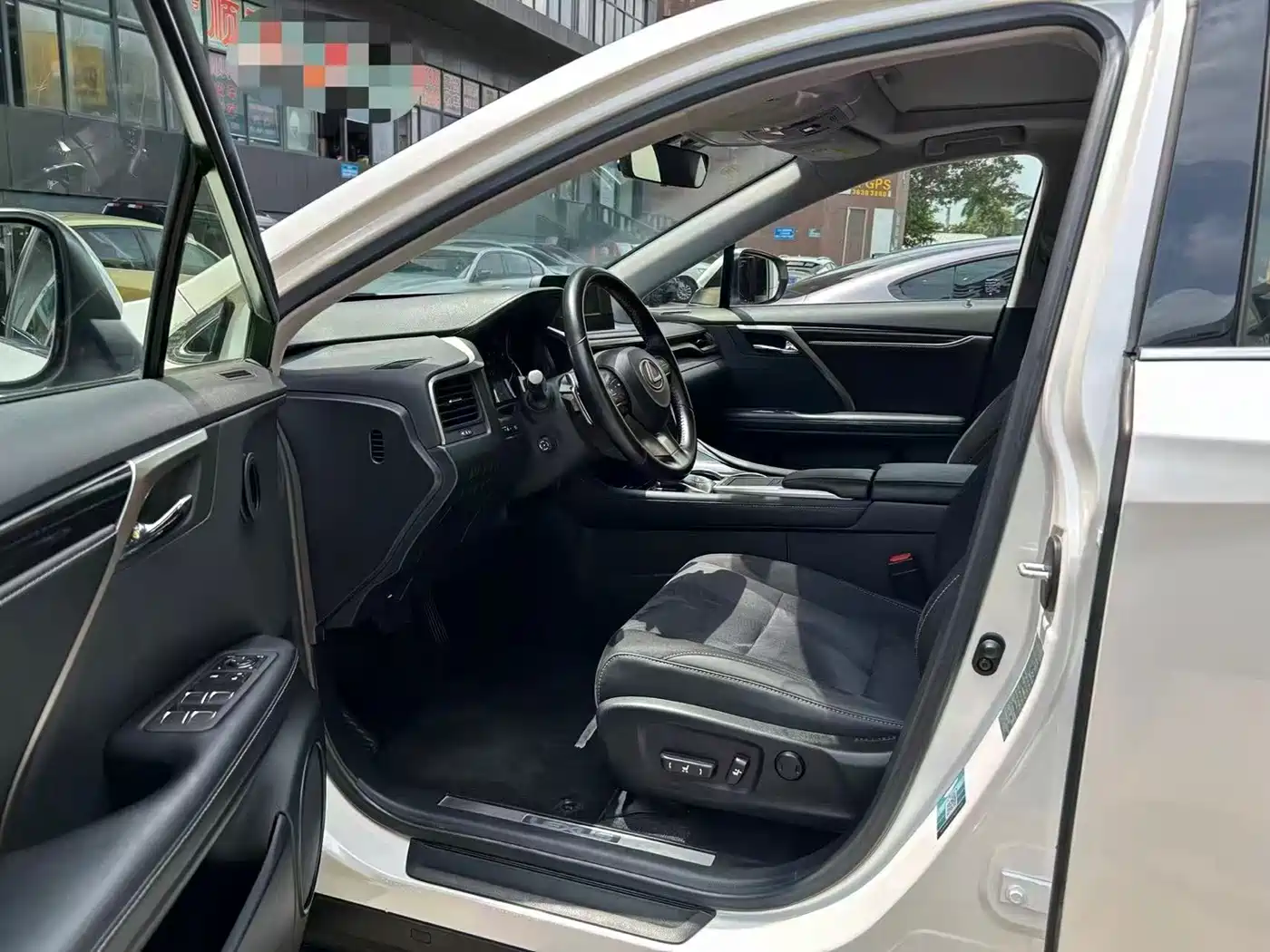 LEXUS RX