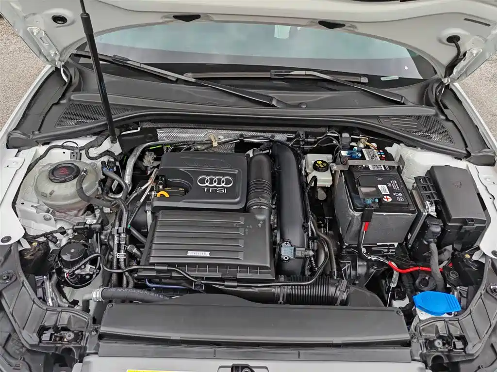 Audi A3 2019 Sportback 35 TFSI Fashion China VI фото 20