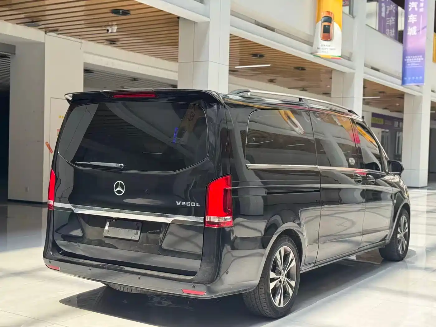 Mercedes-Benz Vito 2020 2.0T Business Edition (7-seater) фото 5