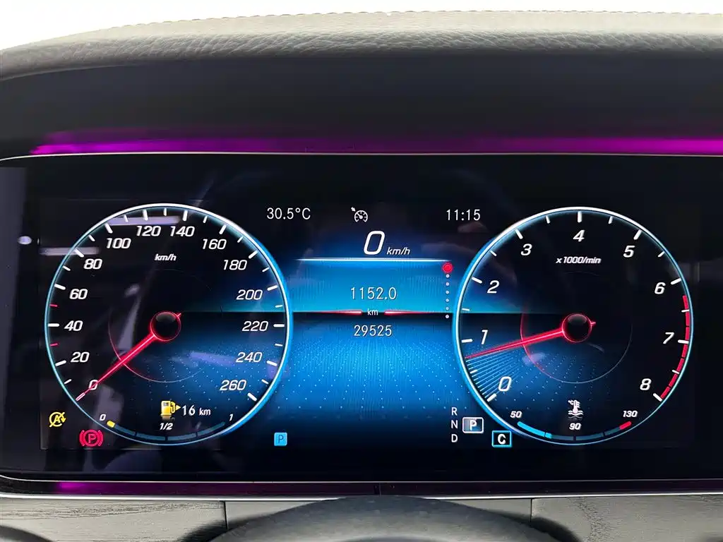 Mercedes-Benz E-Class 2021 E 300 L Sport Fashion фото 14