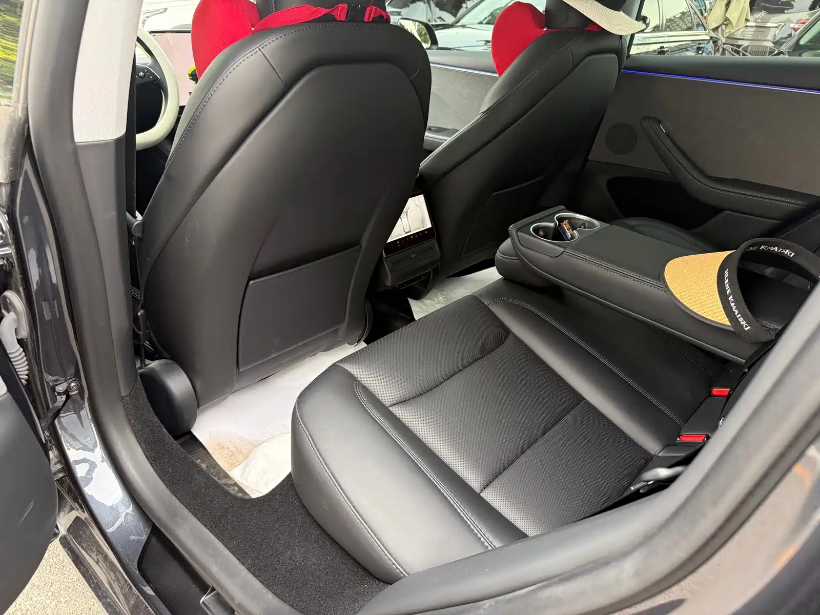 Фото 7 - Tesla Model 3