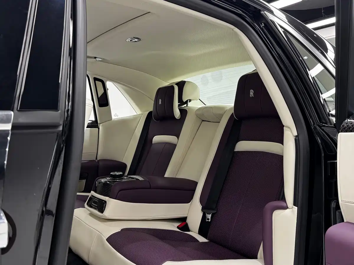Rolls-Royce Ghost 2011 2010 Model 6.6T Standard