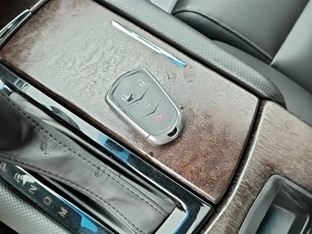 Cadillac XTS 2018 28T Technology фото 9