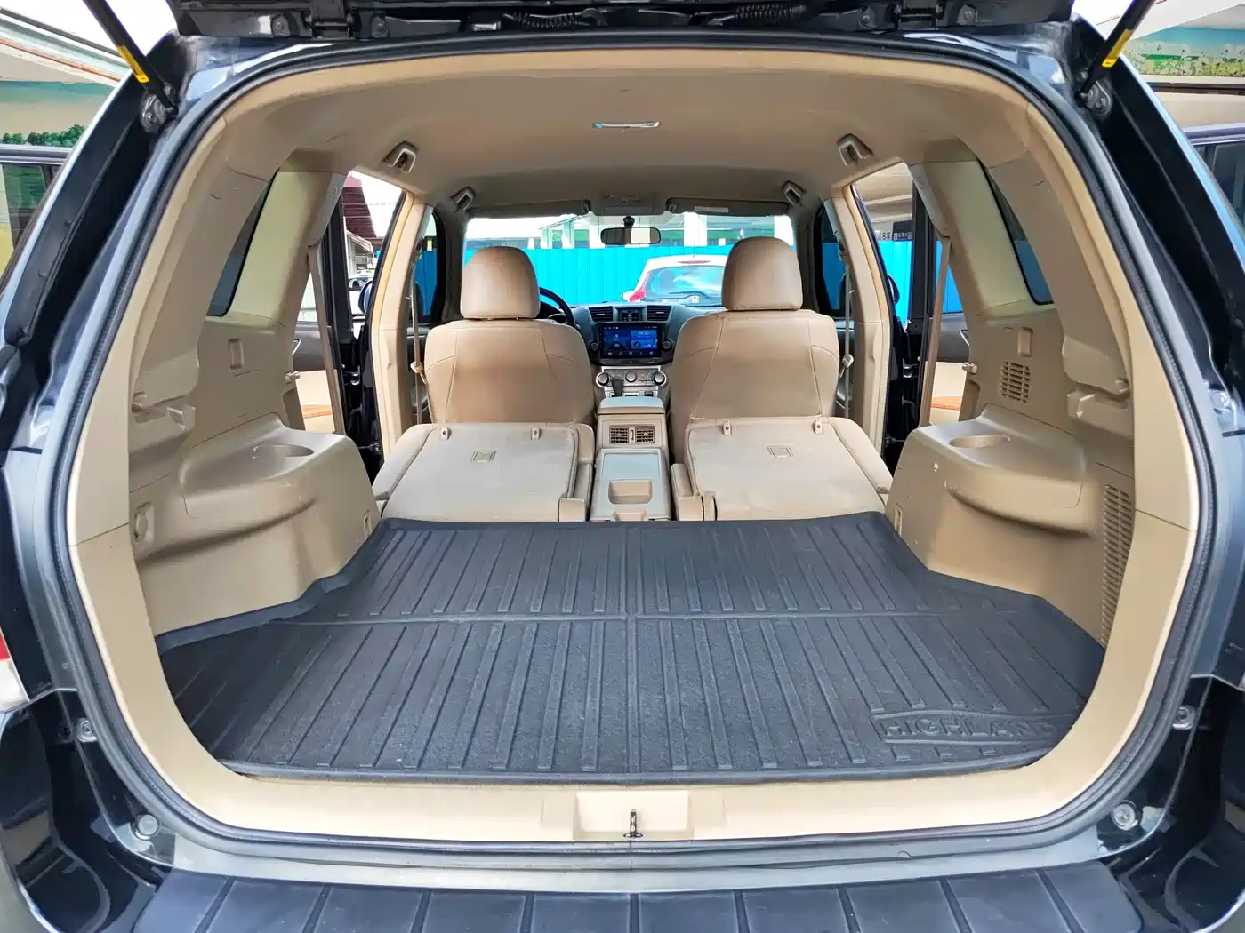 Toyota Highlander 2012 2.7L 2WD 5-seater Sport Edition фото 28