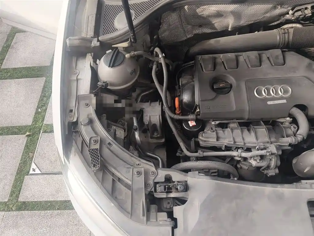Audi Q3 2013 35 TFSI quattro Technology фото 21