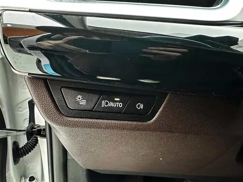 BMW X1 2023 sDrive20Li X Design Package фото 18