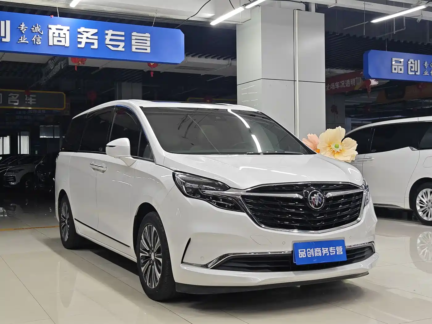 BUICK GL8