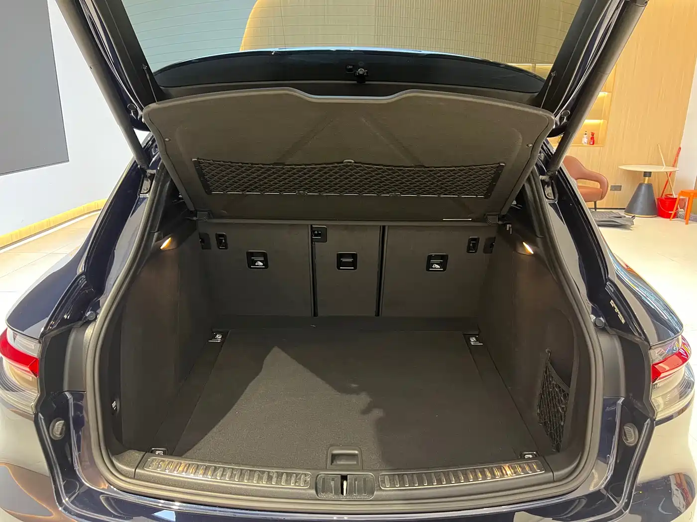 Porsche Macan 2018 Macan 2.0T фото 12