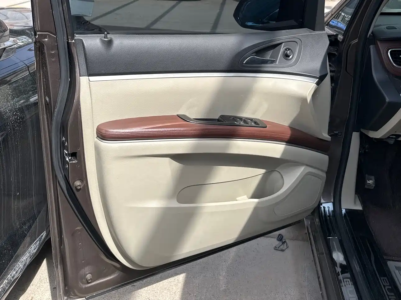 Buick GL8 2014 3.0L GT Luxury Business Elegance фото 8