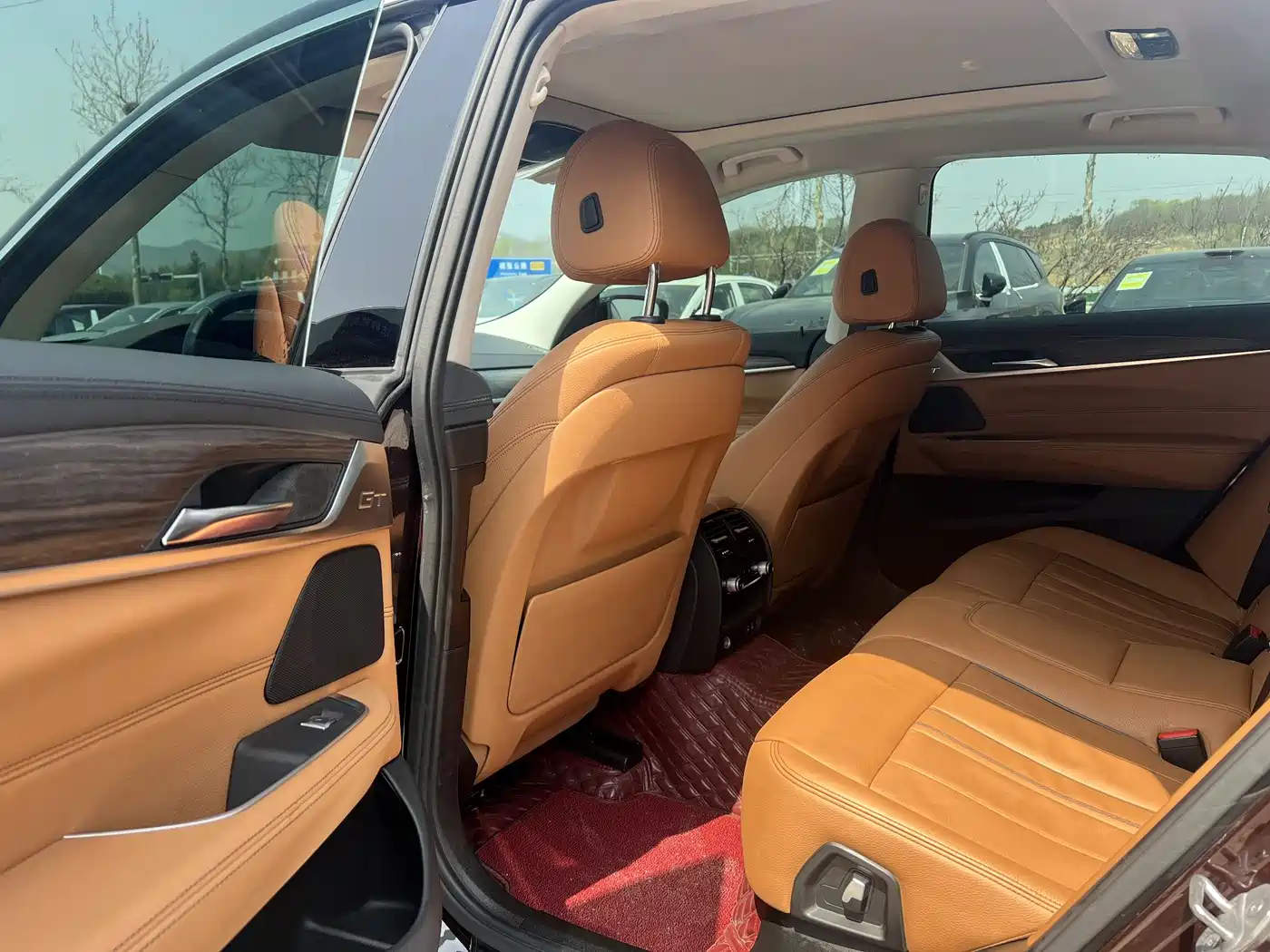 BMW 6 Series GT 2020 630i M Sport Package фото 5
