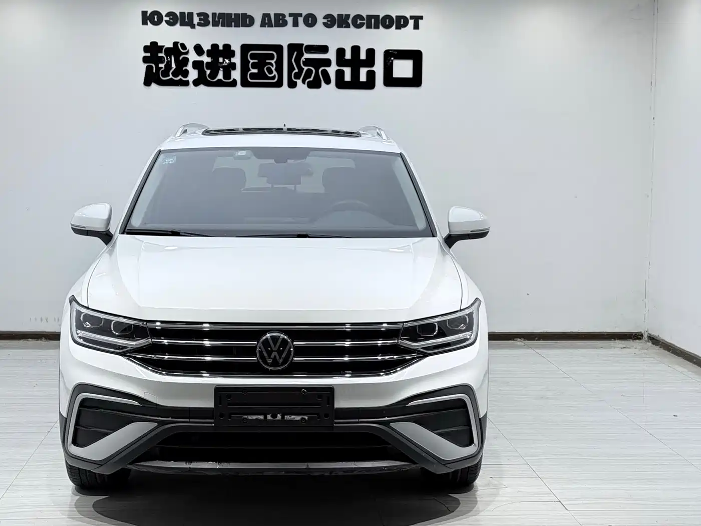 Volkswagen Tiguan L 2023 280TSI 2WD Trend Limited Edition фото 2