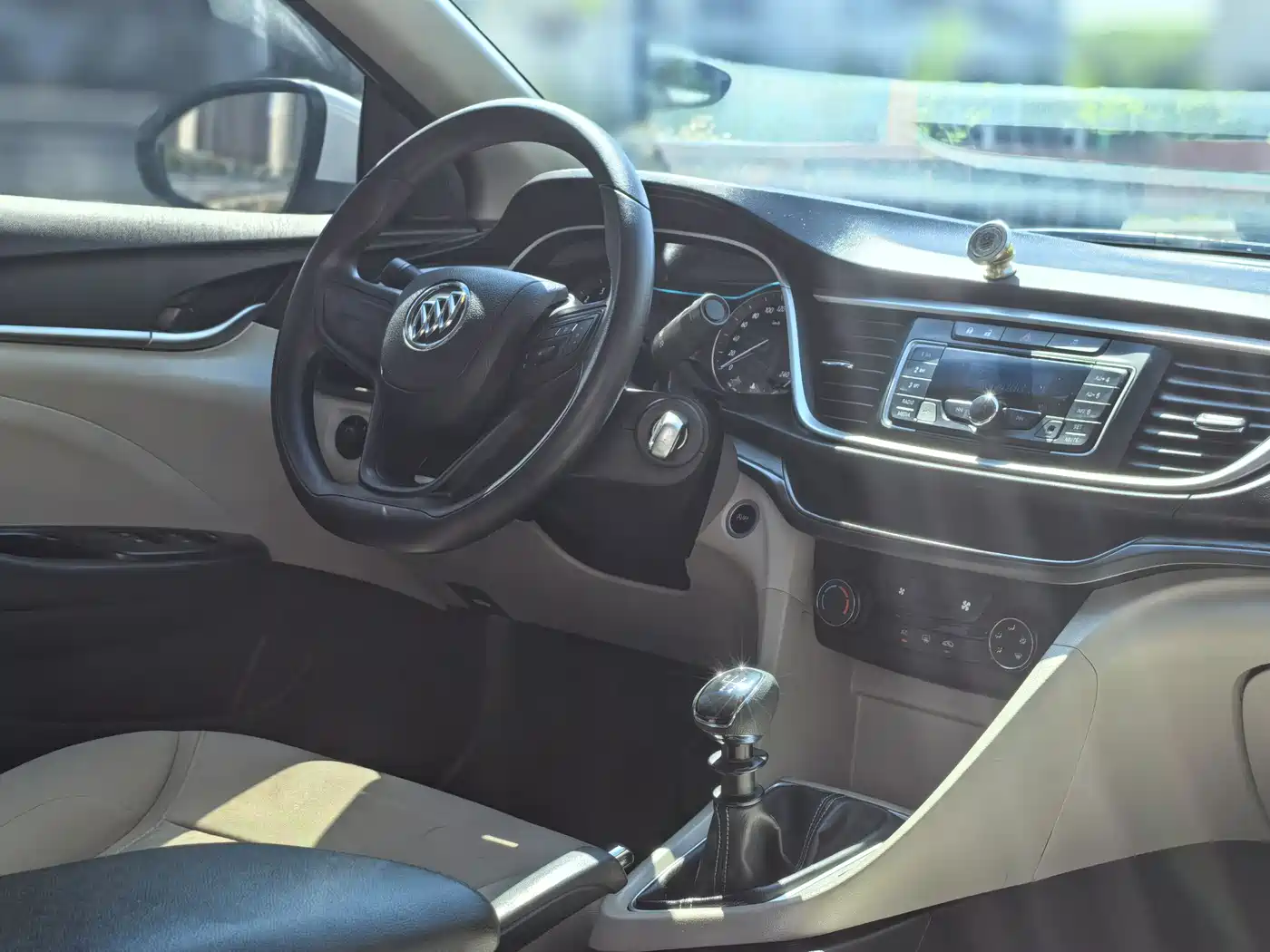 Buick Excelle 2016 15N Manual Progressive фото 10