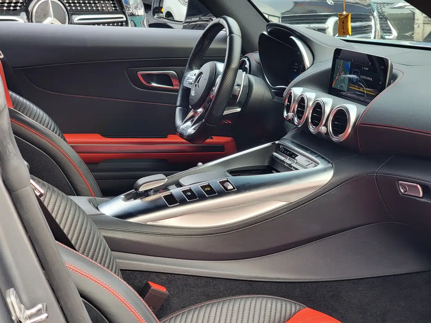 Mercedes-Benz AMG GT 2019 AMG GT фото 3