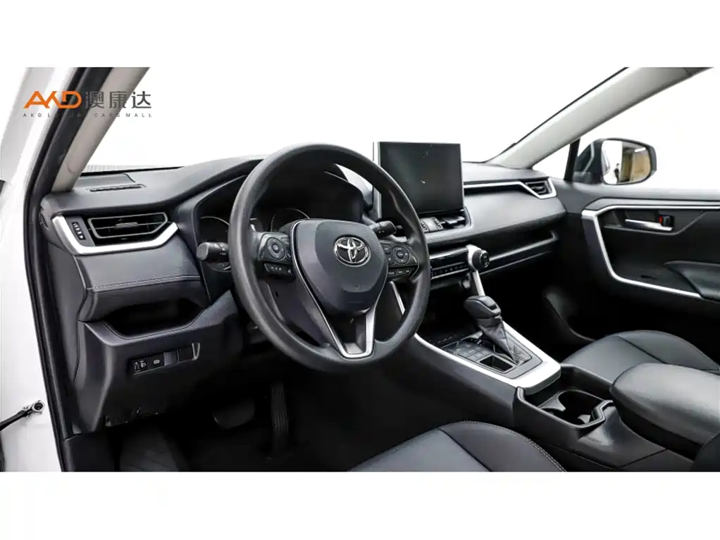 Toyota Wildlander 2020 2.0L CVT AWD Luxury Edition фото 6