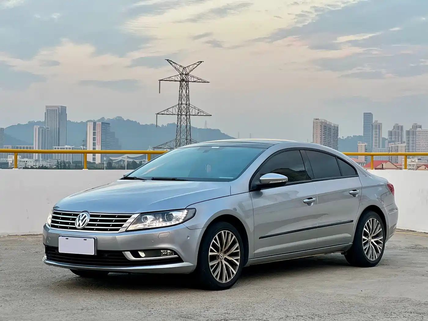 Volkswagen FAW-Volkswagen CC 2016 Model 1.8TSI Luxury
