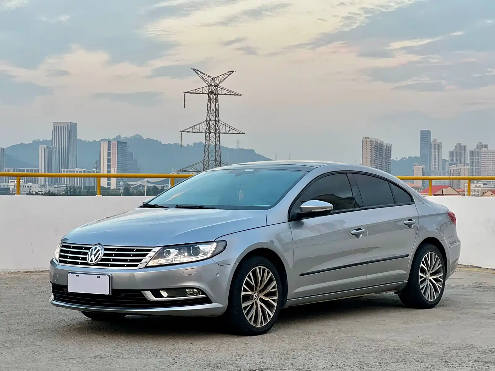 Фото 1 - Volkswagen CC
