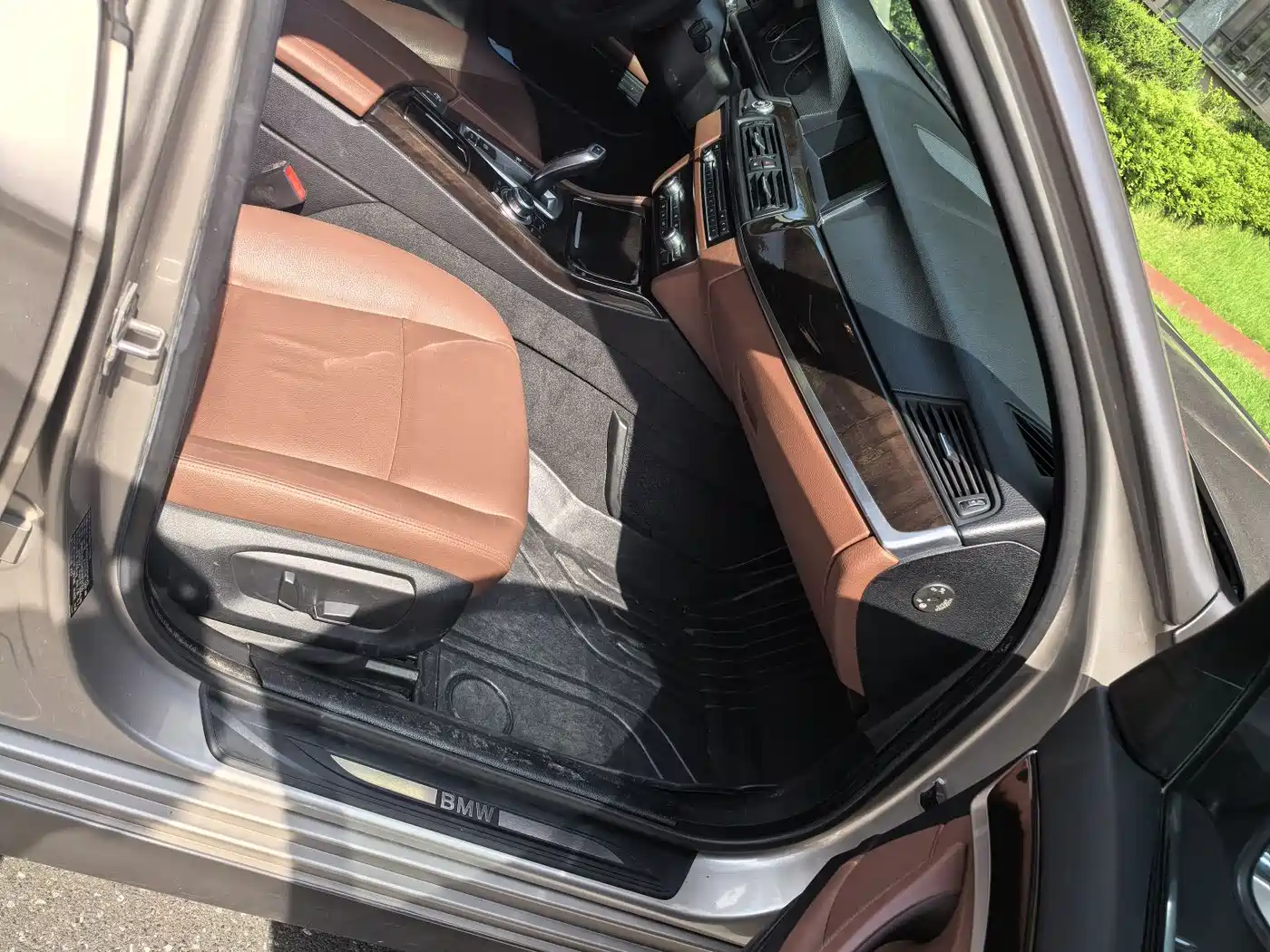 BMW 5 Series 2017 525Li Leading Edition фото 8