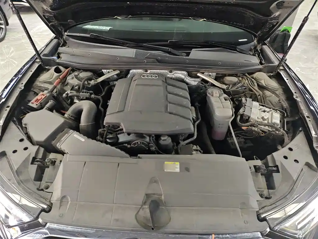 Audi A6L 2021 45 TFSI quattro Exclusive Elegance фото 19