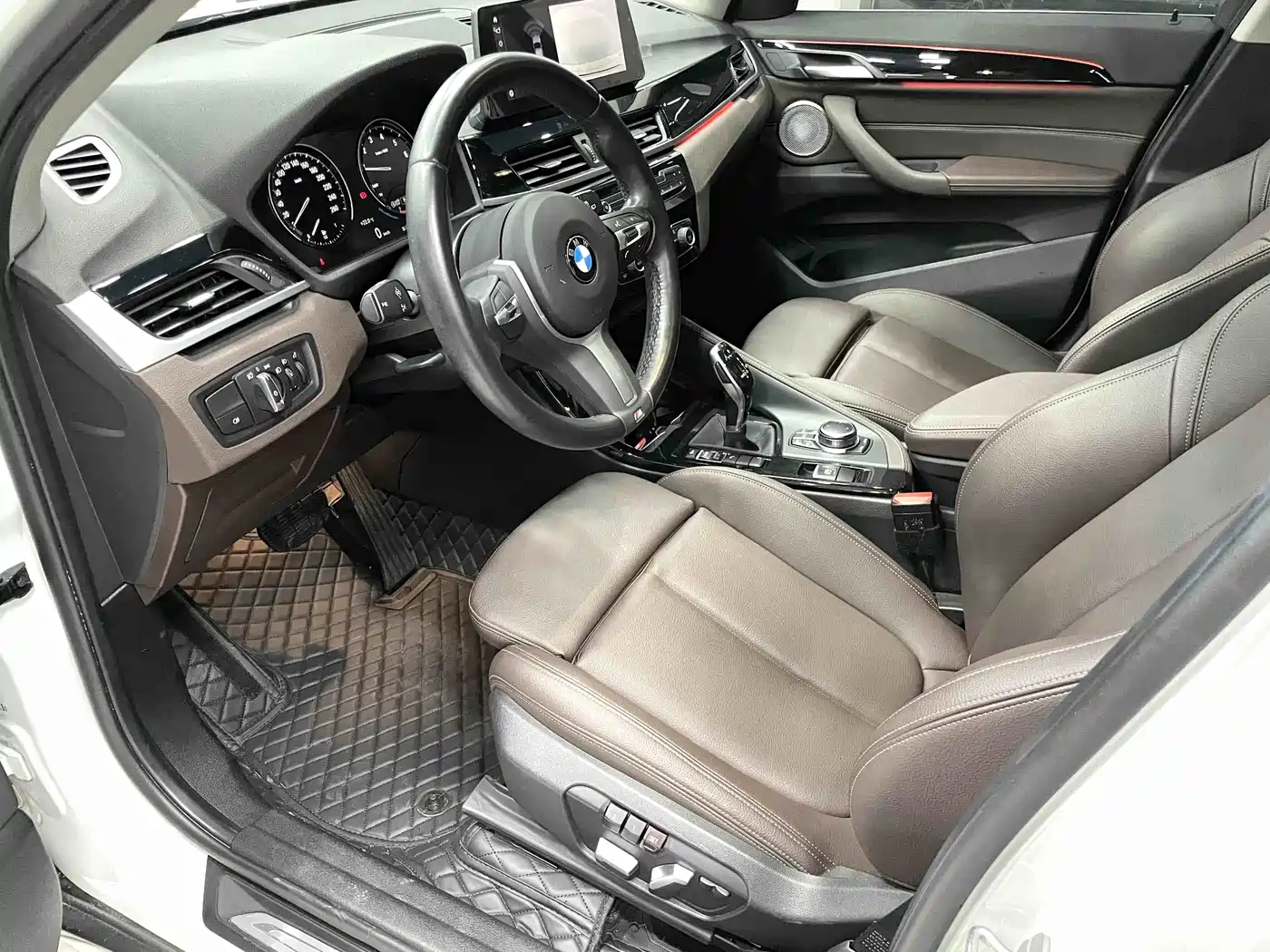 BMW X1 2022 sDrive20Li Premium фото 7