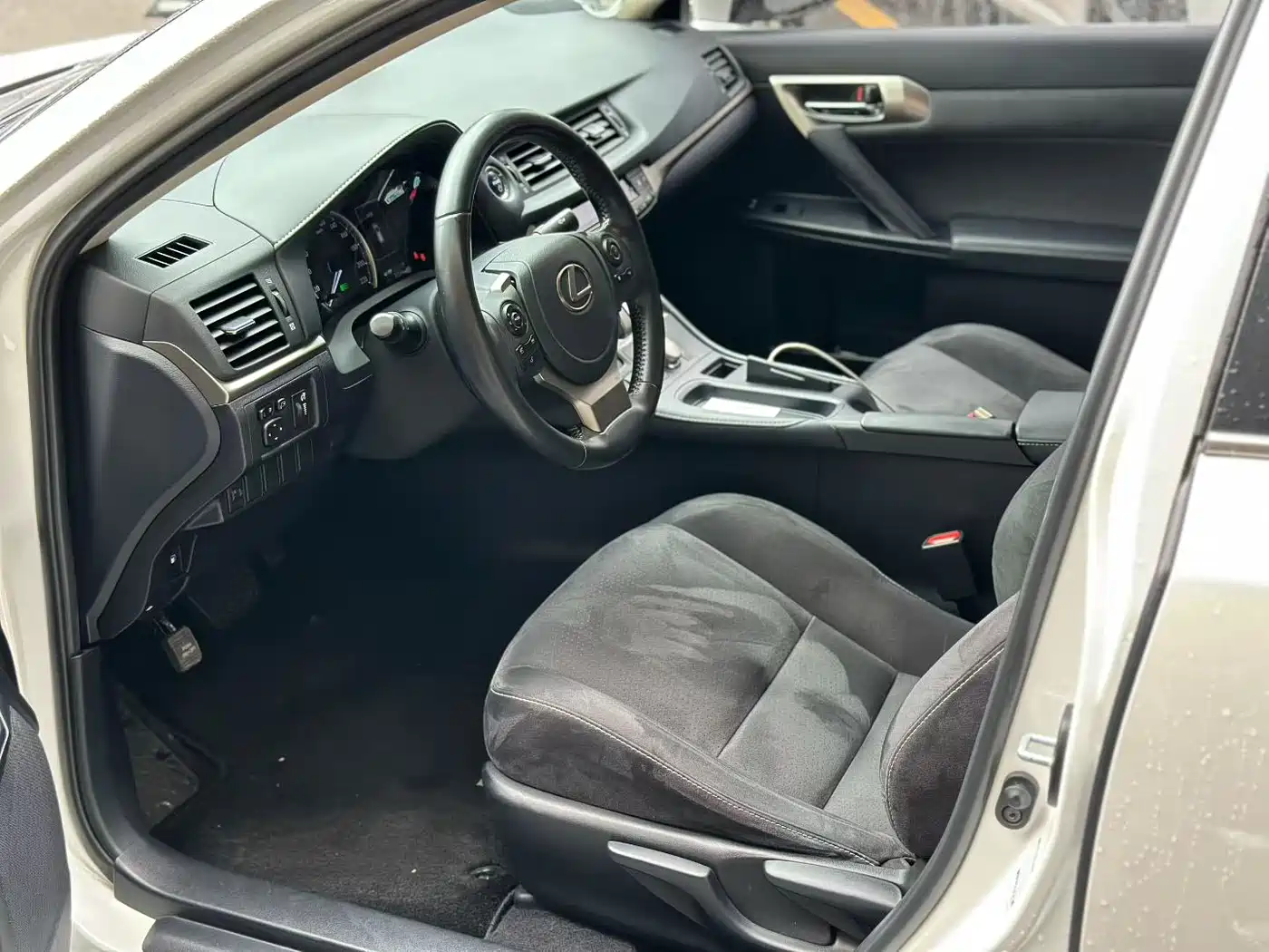Lexus CT 2020 CT200h Elite Single Color фото 4
