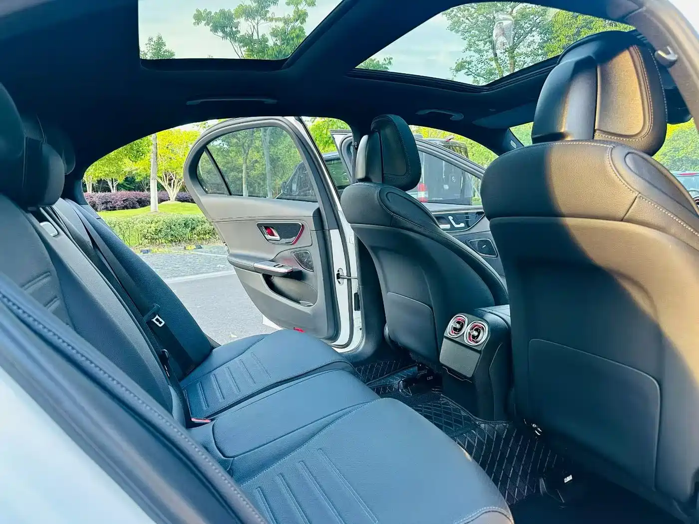Mercedes-Benz C-Class 2022 C 260 L Sport Edition фото 5