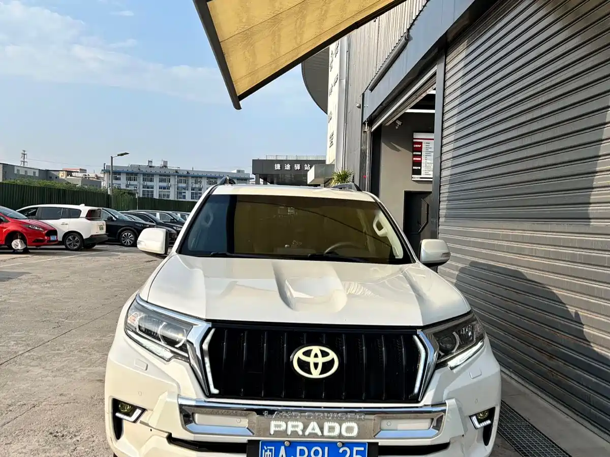 Toyota Prado 2018 3.5L Automatic TX-L Rear-mounted Spare Tire фото 6
