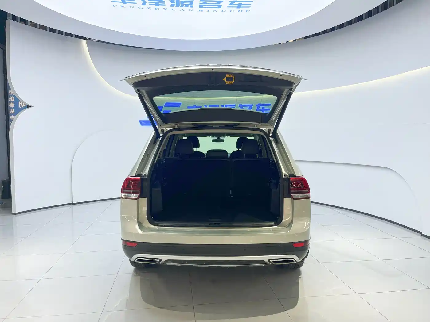 Volkswagen Teramont 2019 380TSI 4WD Comfort China V фото 6