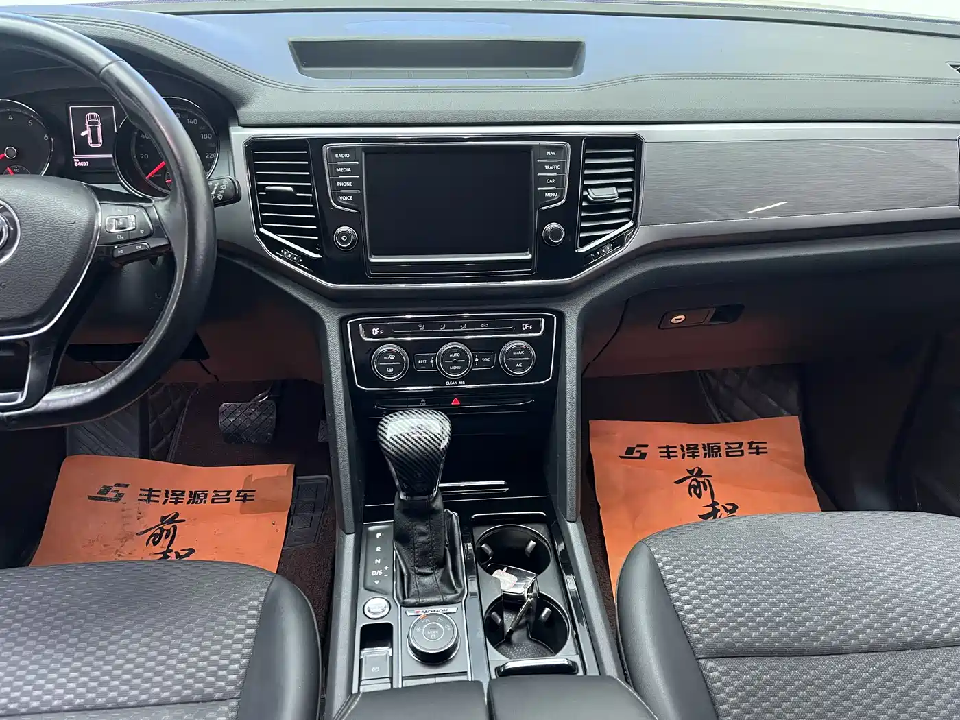 Volkswagen Teramont 2019 380TSI 4WD Comfort China V фото 10